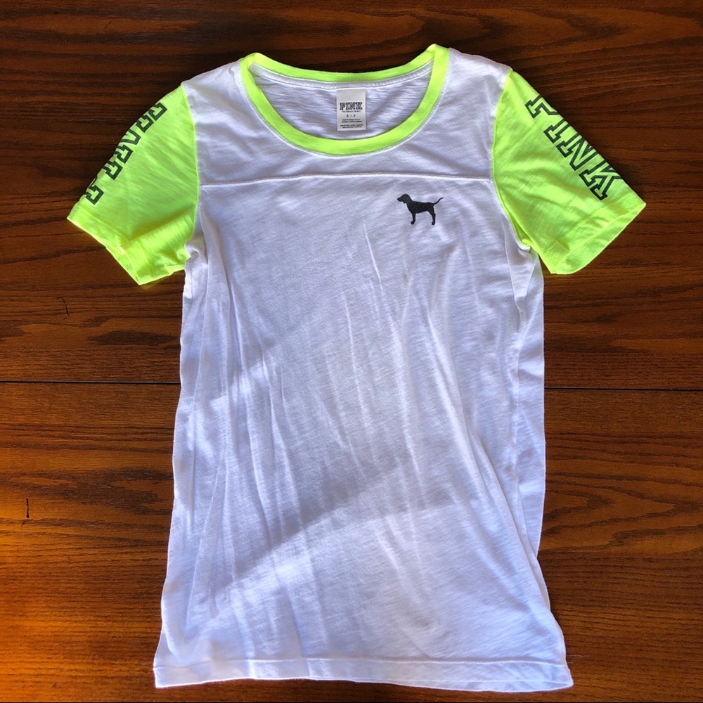 PINK Victoria’s Secret Short Sleeve Top
